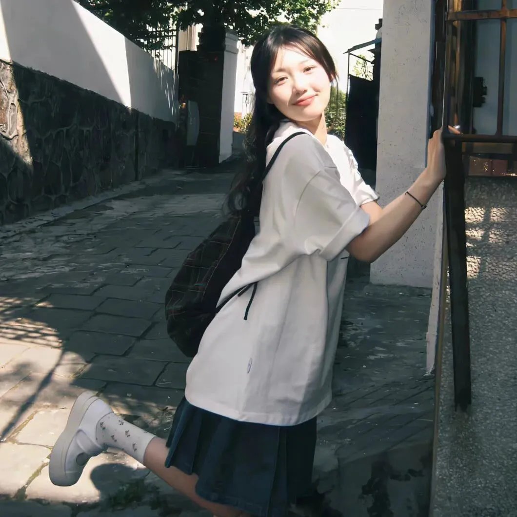 芳芳 海报